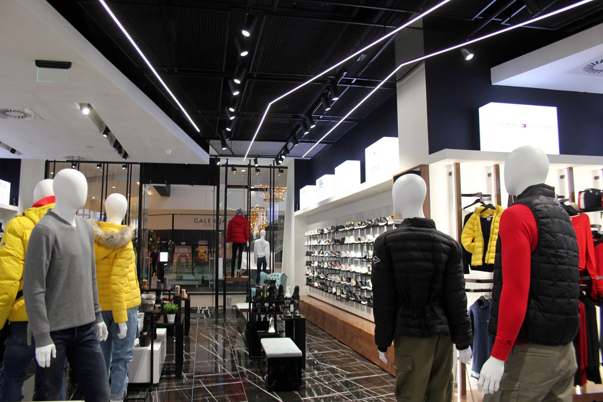 N Selection Galerija interior