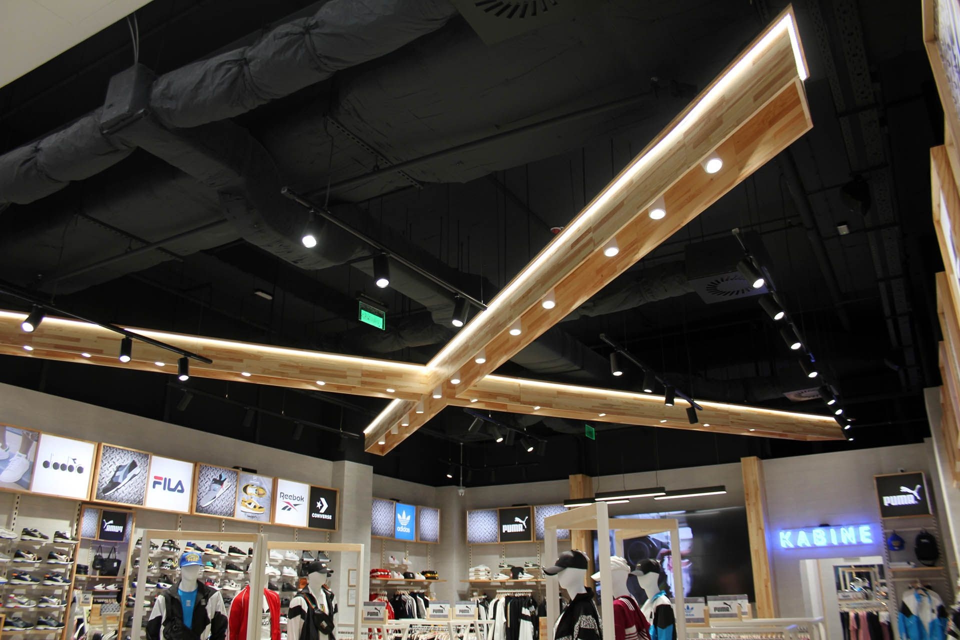 N Selection Galerija interior