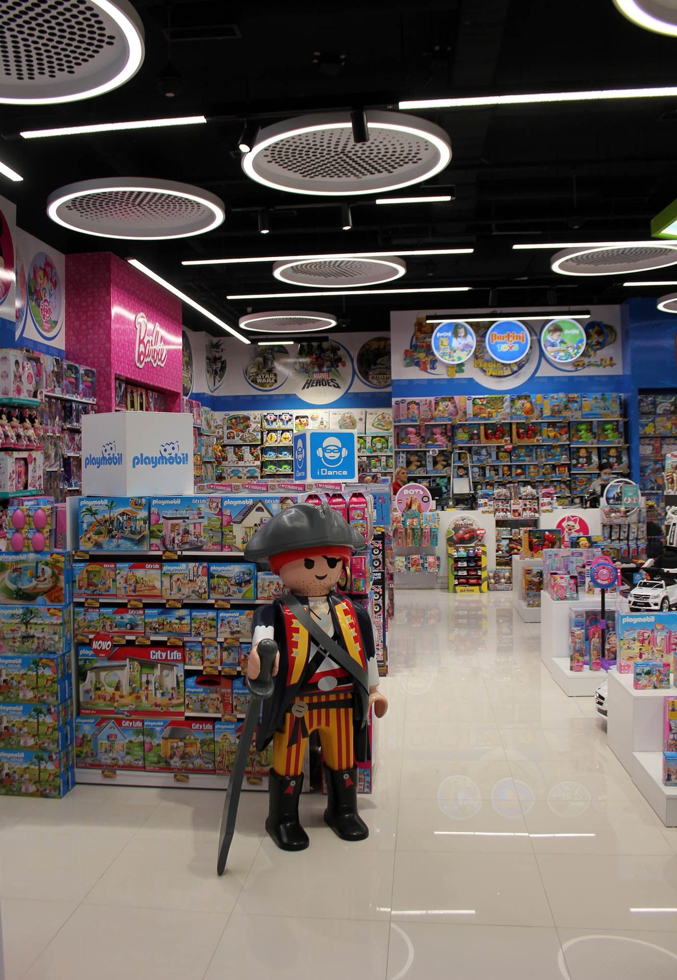 Pertini Galerija interior