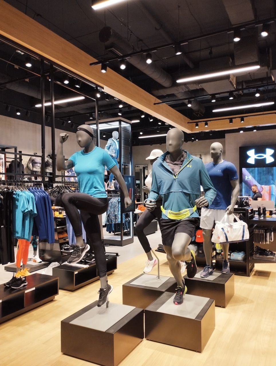 Under Armour Galerija interior